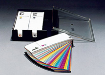 作为印刷行业的标志，开始DIC色卡的销售