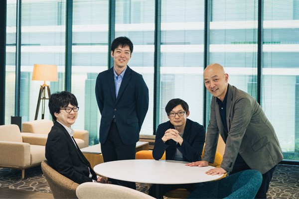 Vision Watch "Gathering a Team and Embarking on an Adventure: How Tacthancer™, a Tactile Sensitivity Enhancer Born from One Person’s Dream, Took on the World"