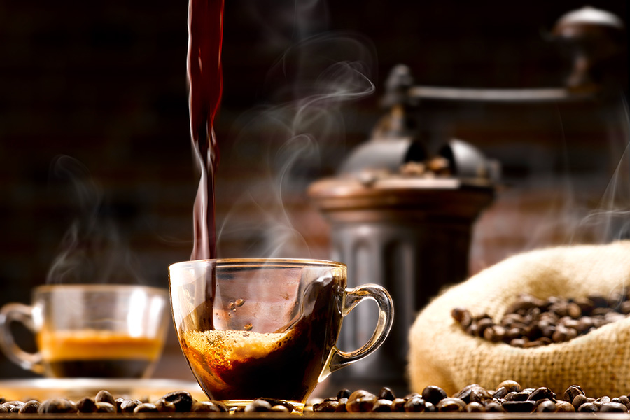 Improving the aroma retention of packaging materials