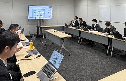 物流パートナーとの定期的な会議