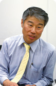 Manager of Life & Living Epoxy Sales Department, Coating Materials Sales Division　Masanori Suzuki