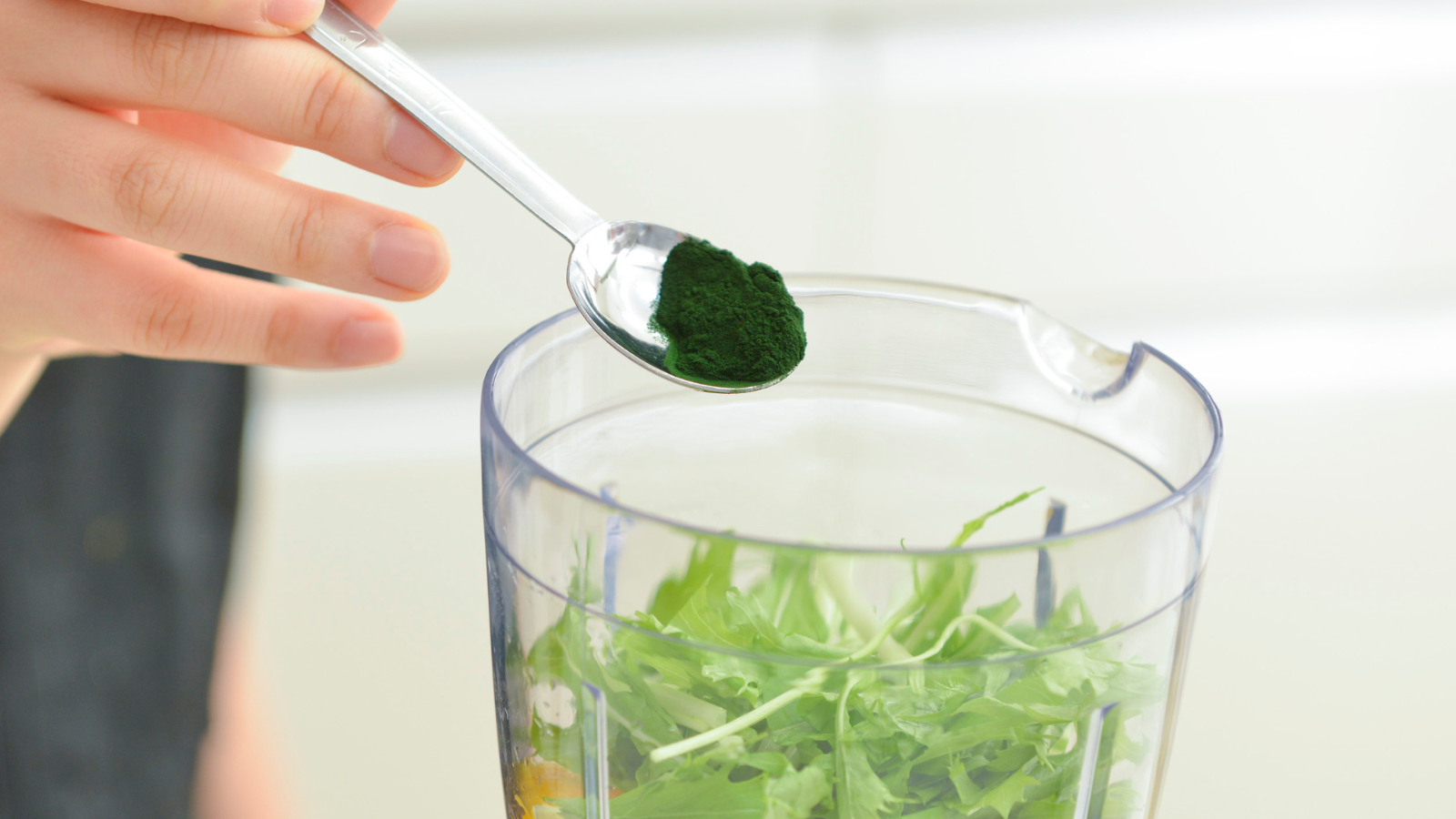 Image of spirulina powder used in food applications