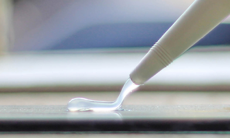 速硬化と作業性を両立！エポキシ樹脂向け新触媒ソリューション