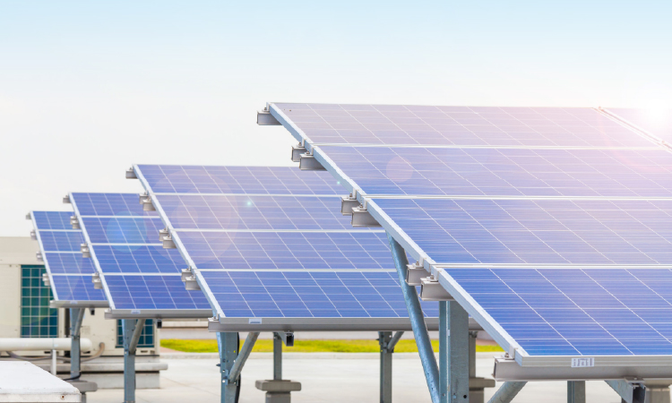 再生可能エネルギー活用のための大型構造物成形ソリューション