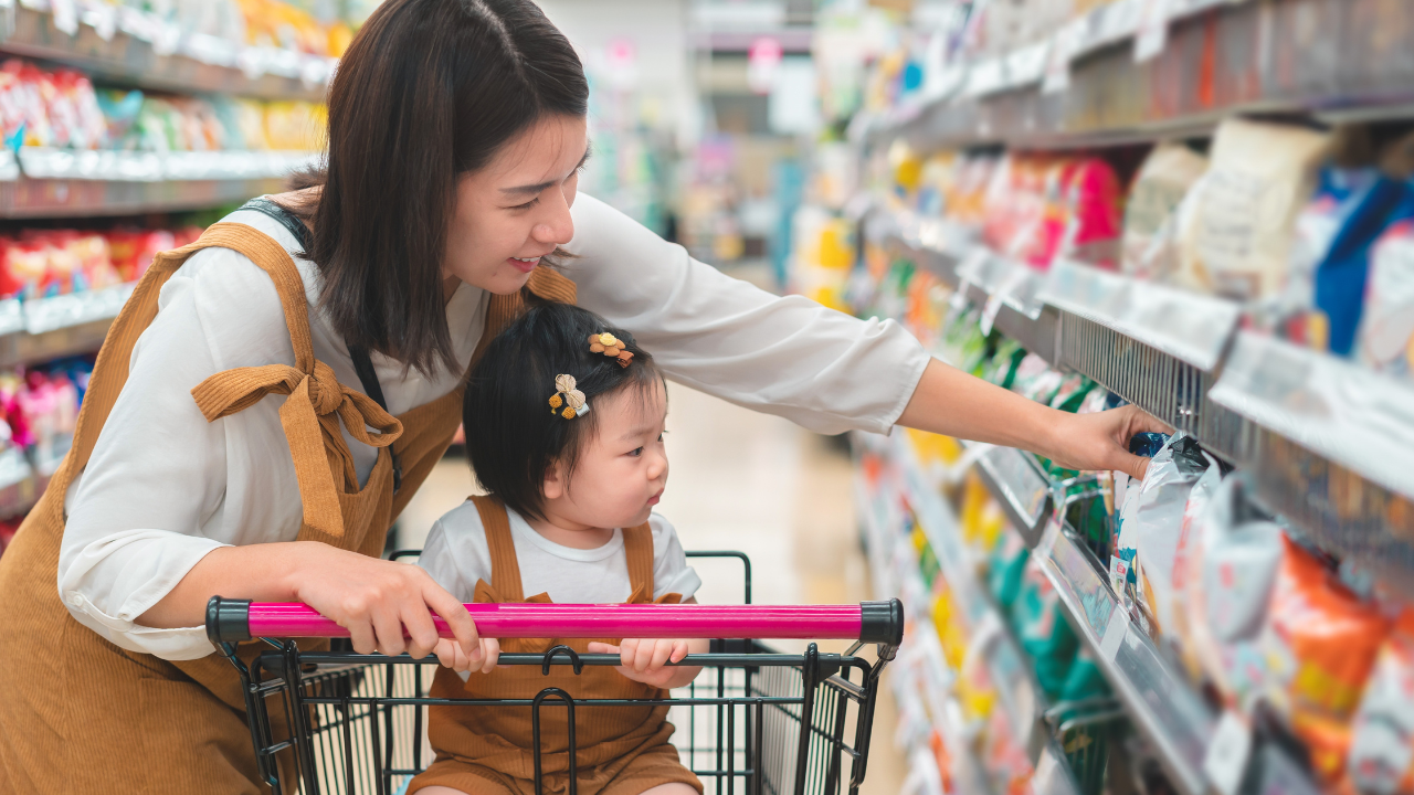 Pigments designed for sensitive applications such as food, pharmaceuticals, and toys