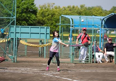 部署や年次、性別問わず幅広い社員が活動しています。