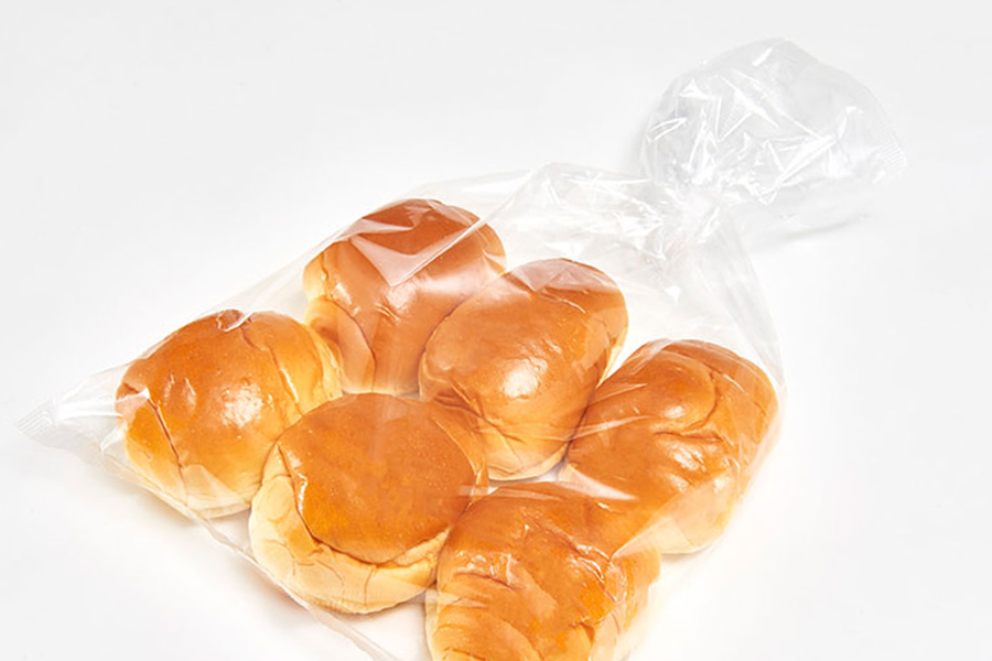 Easy opening mono-material film for food packaging